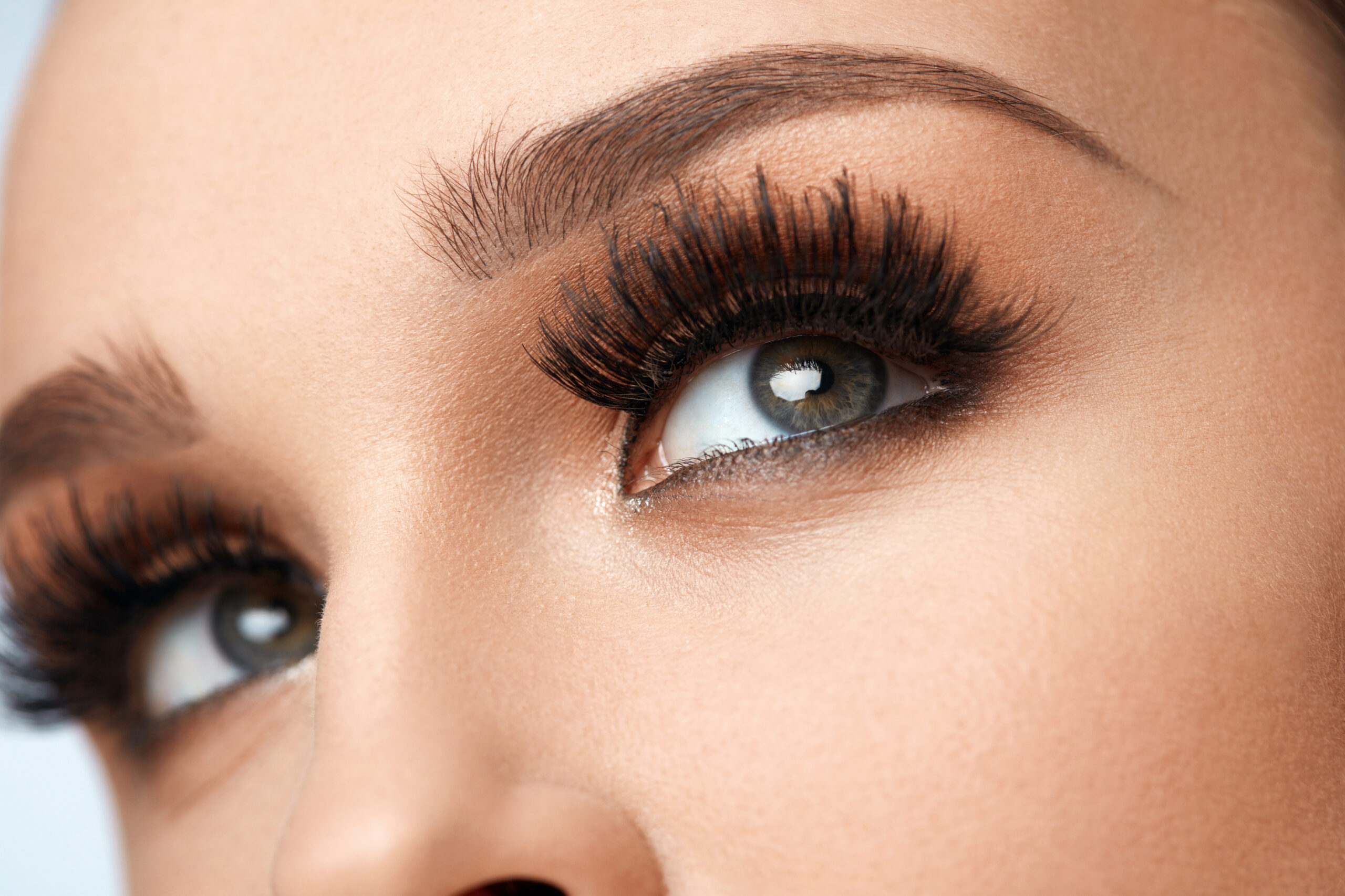 Woman wearing eyelash extensions